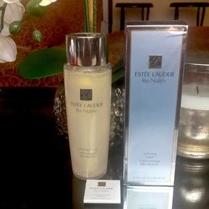 🔴SOLD! Estée Lauder 💯 Authentic Estée Lauder Re-Nutriv Softening Lotion.